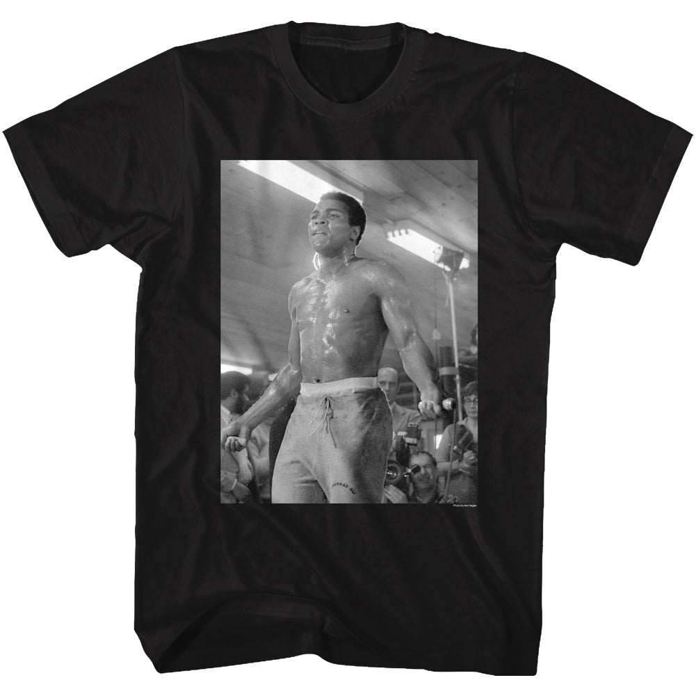 Muhammad Ali Sweatin & Skippin Men'S T-Shirt